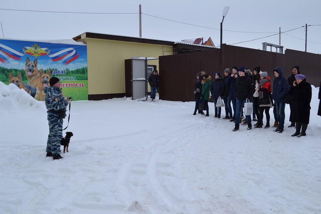 В Лениногорском отделе полиции высадился «Студенческий десант»