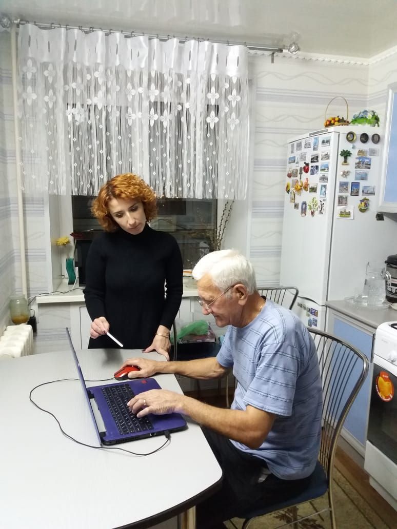Лениногорские пенсионеры учатся компьютерной грамотности