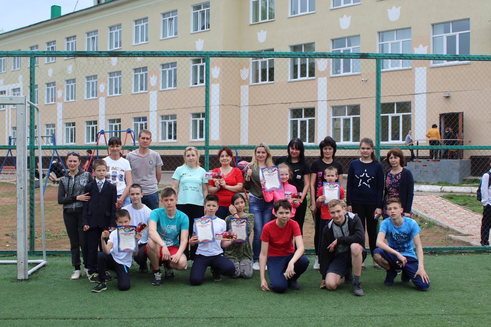 «День семьи» прошел на спортплощадке в Лениногорске