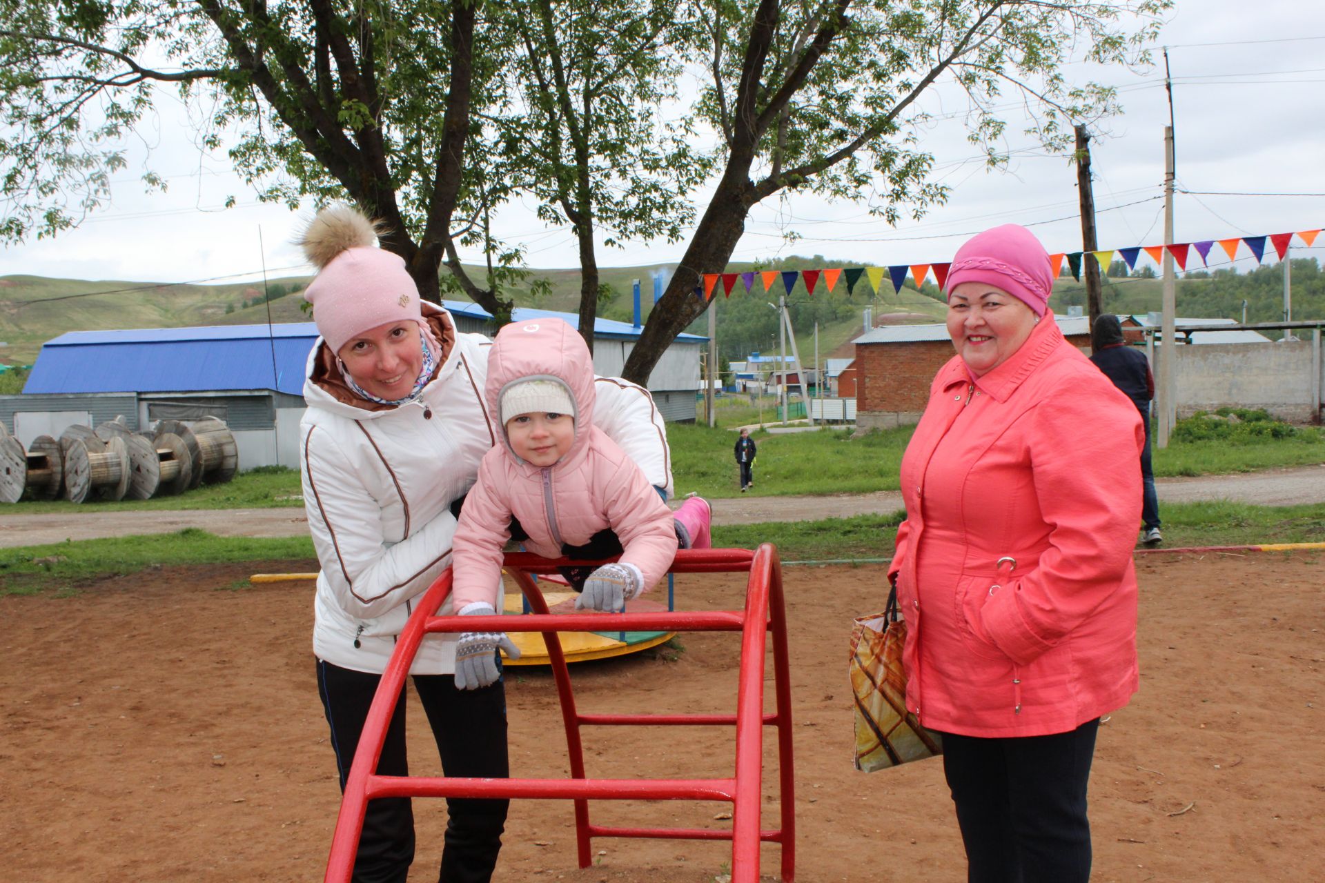 Яркий праздник для детей прошел в Лениногорске