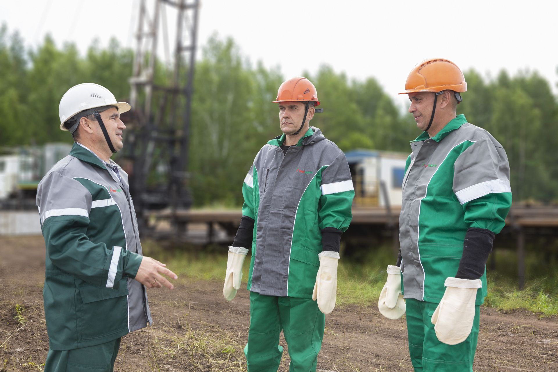 Лениногорскому молодому нефтянику пожал руку Президент Татарстана