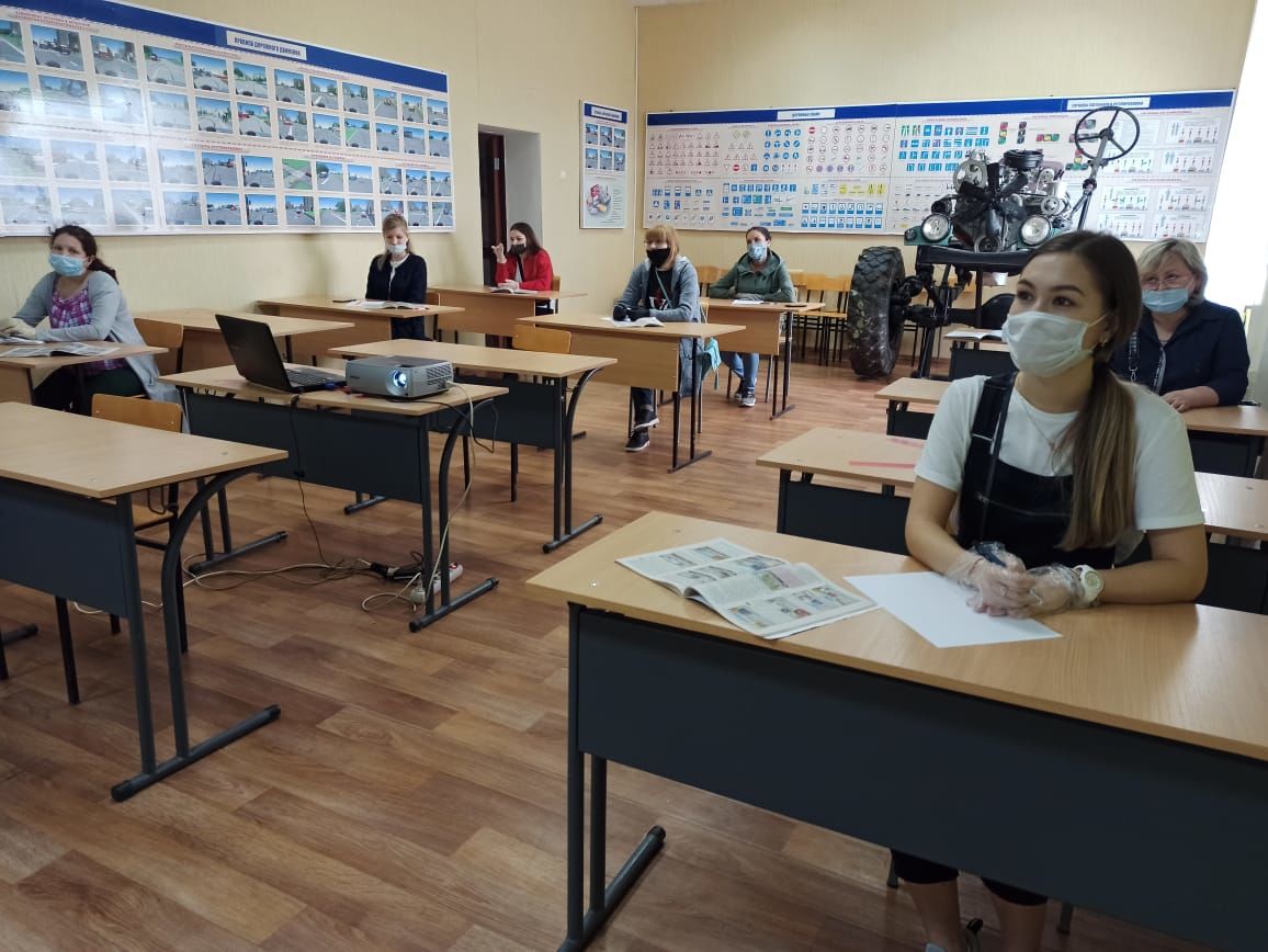 В центре занятости Лениногорска проходят курсы для мам, находящихся в декрете
