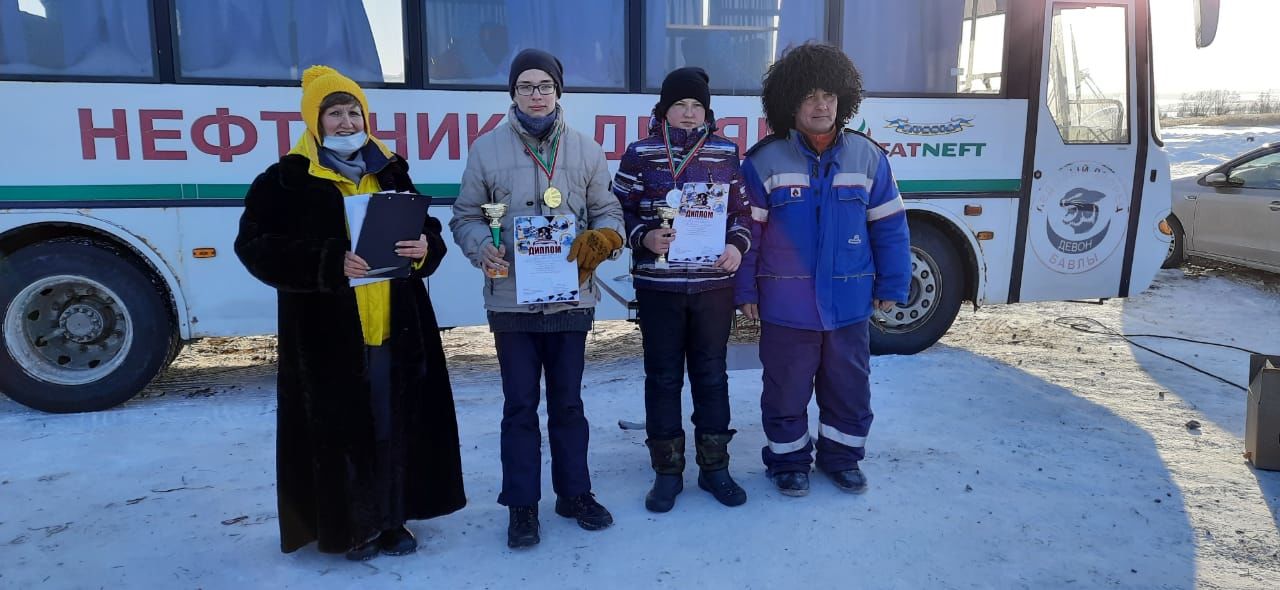 800 метров для драйва: крепким морозом лениногорских пилотов не испугать