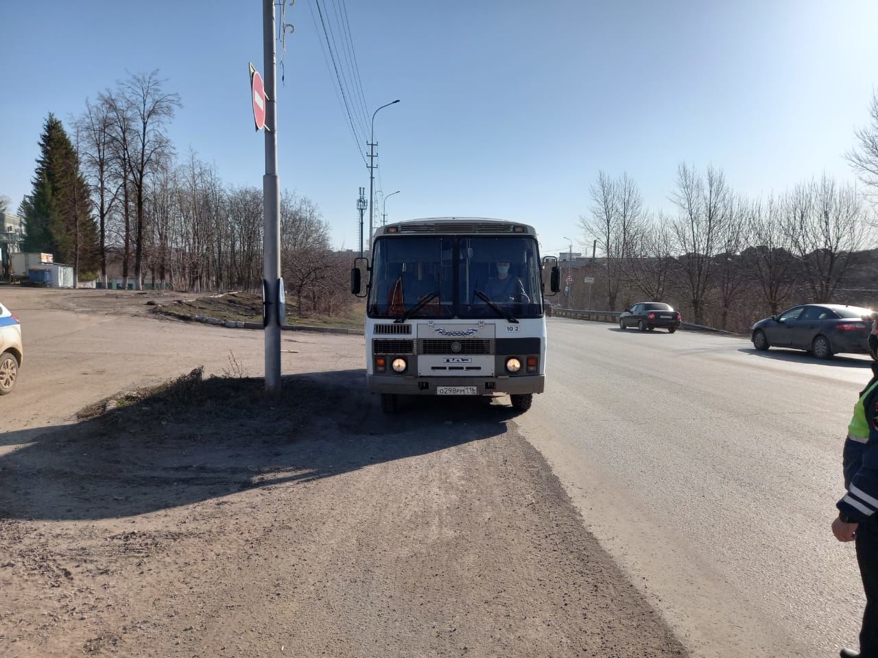 Госавтоинспекторы проверили лениногорские автобусы