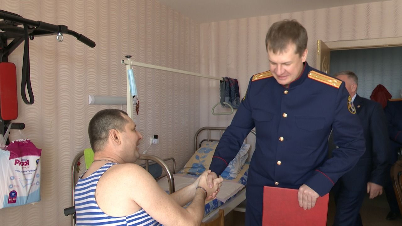 Бывшему десантнику из Лениногорска помогли получить квартиру