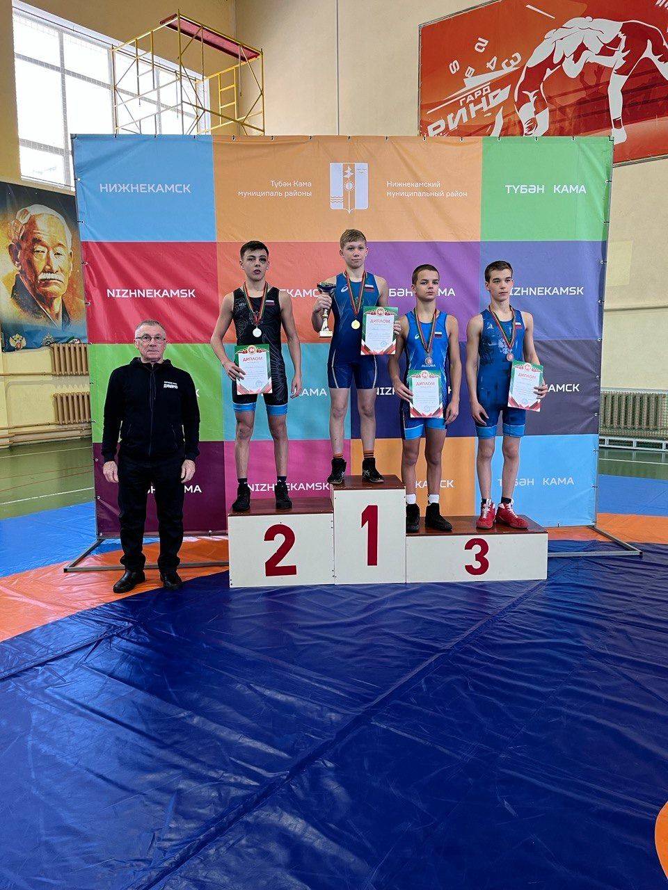 Юные борцы вернулись с победами с первенства Татарстана