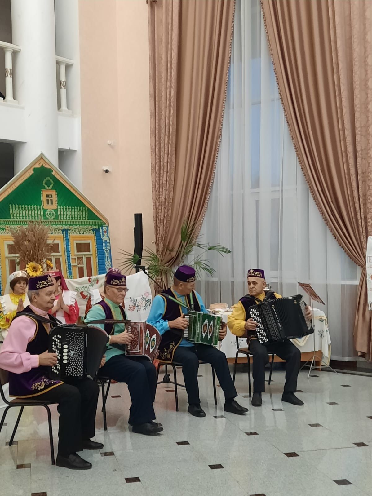 В Лениногорске на татарских посиделках «Аулак ой» вспоминали татарские народные игры и обряды
