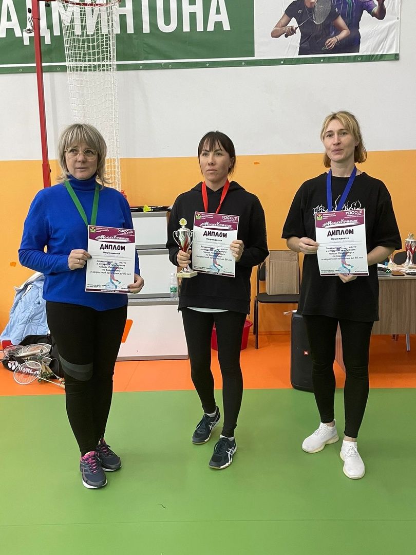 В Лениногорске прошел открытый чемпионат по бадминтону