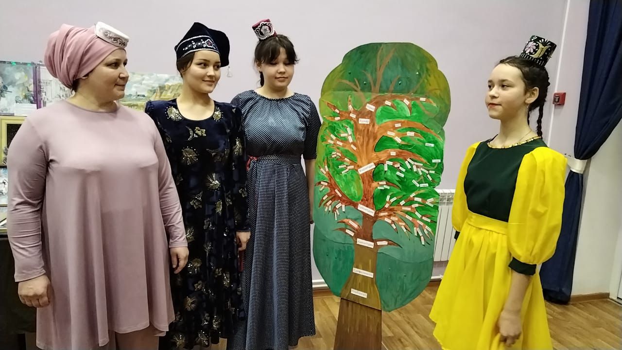 В Лениногорске три семьи приняли участие в муниципальном конкуре родословных