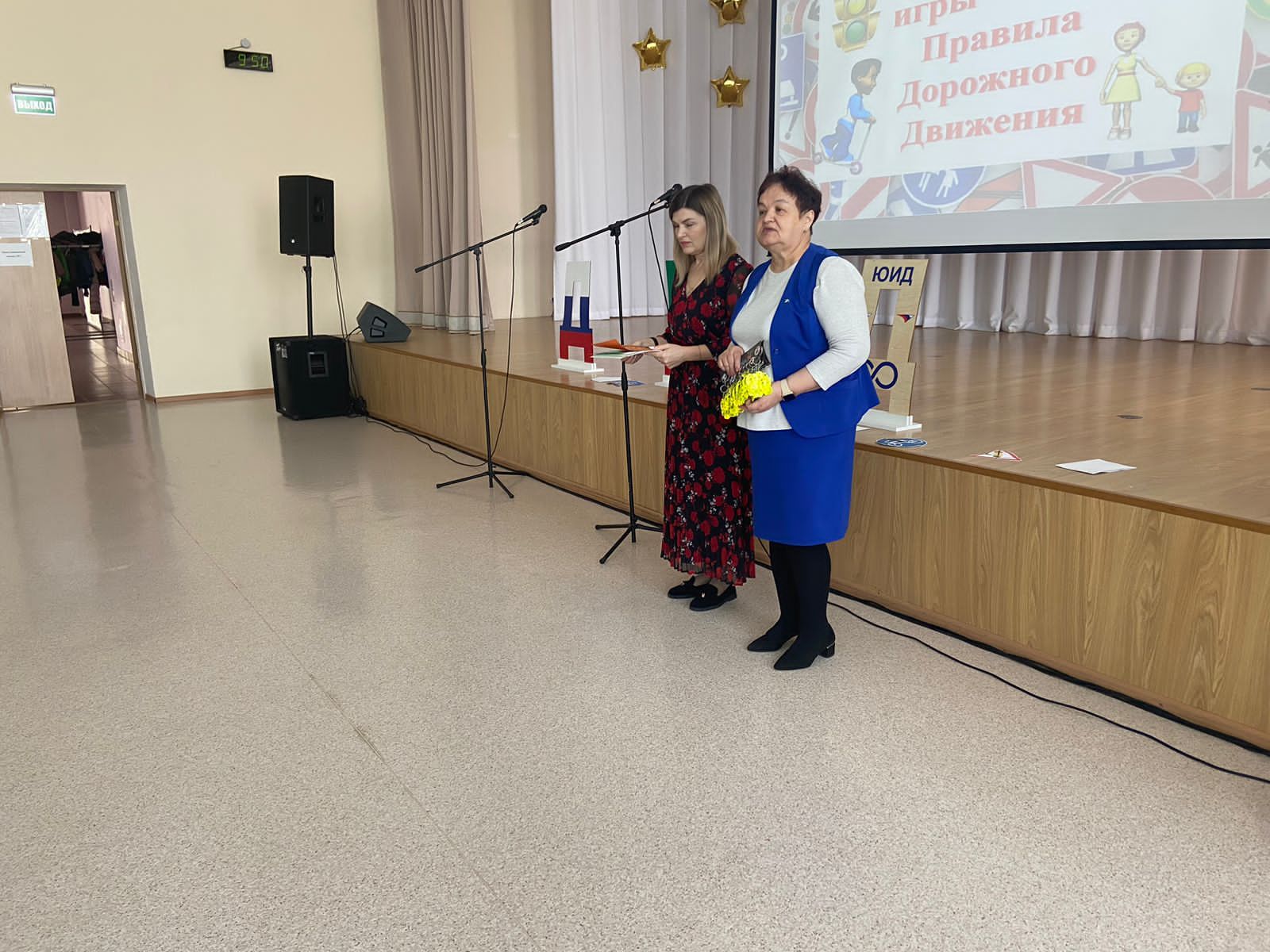 В Лениногорске провели квест-игру по знанию ПДД