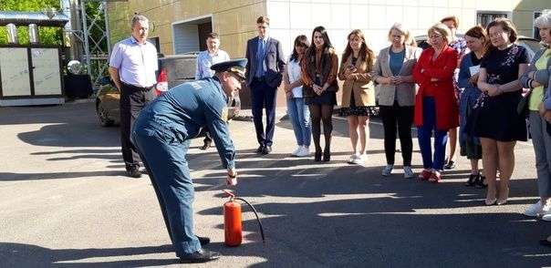 Работники Лениногорского городского суда прошли противопожарный инструктаж