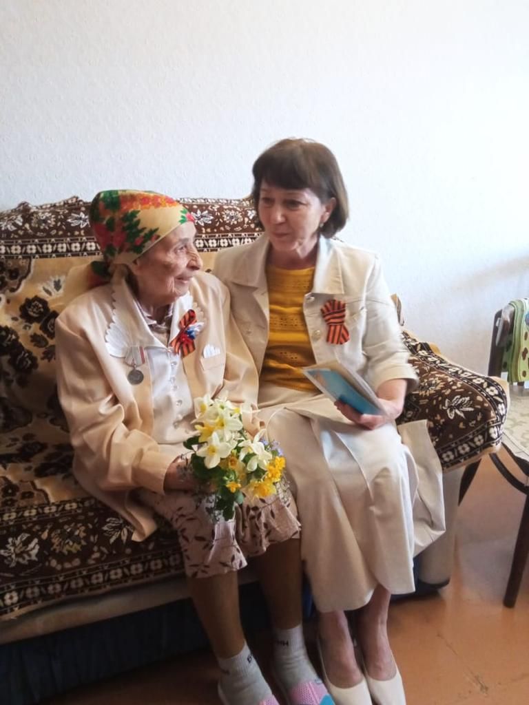 В Лениногорске в канун Дня Победы поздравили ветеранов Великой Отечественной войны