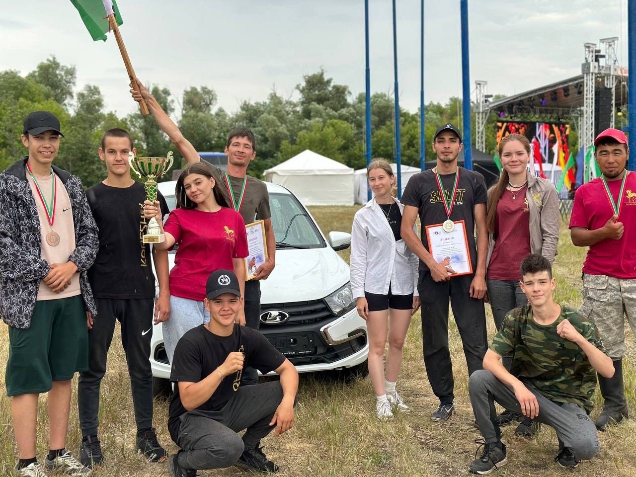 Команда Лениногорского района выиграла автомобиль Лада Гранта