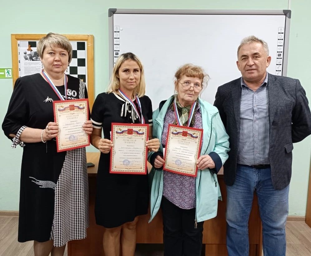 В Лениногорске прошёл VI турнир «Честь шахматной короны»