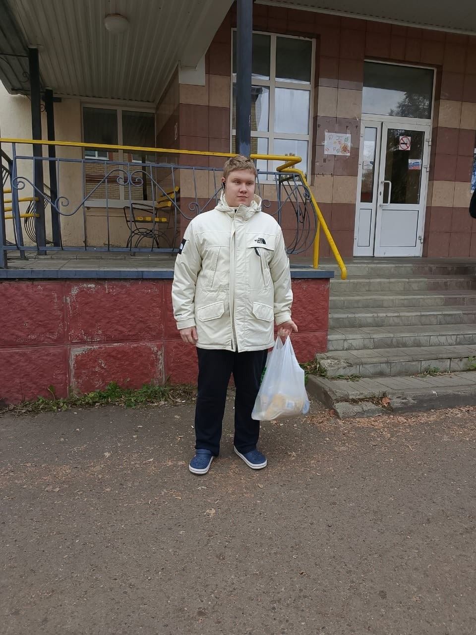 Сестры милосердия Православного Троицкого Храма Лениногорска навестили незрячих местных жителей