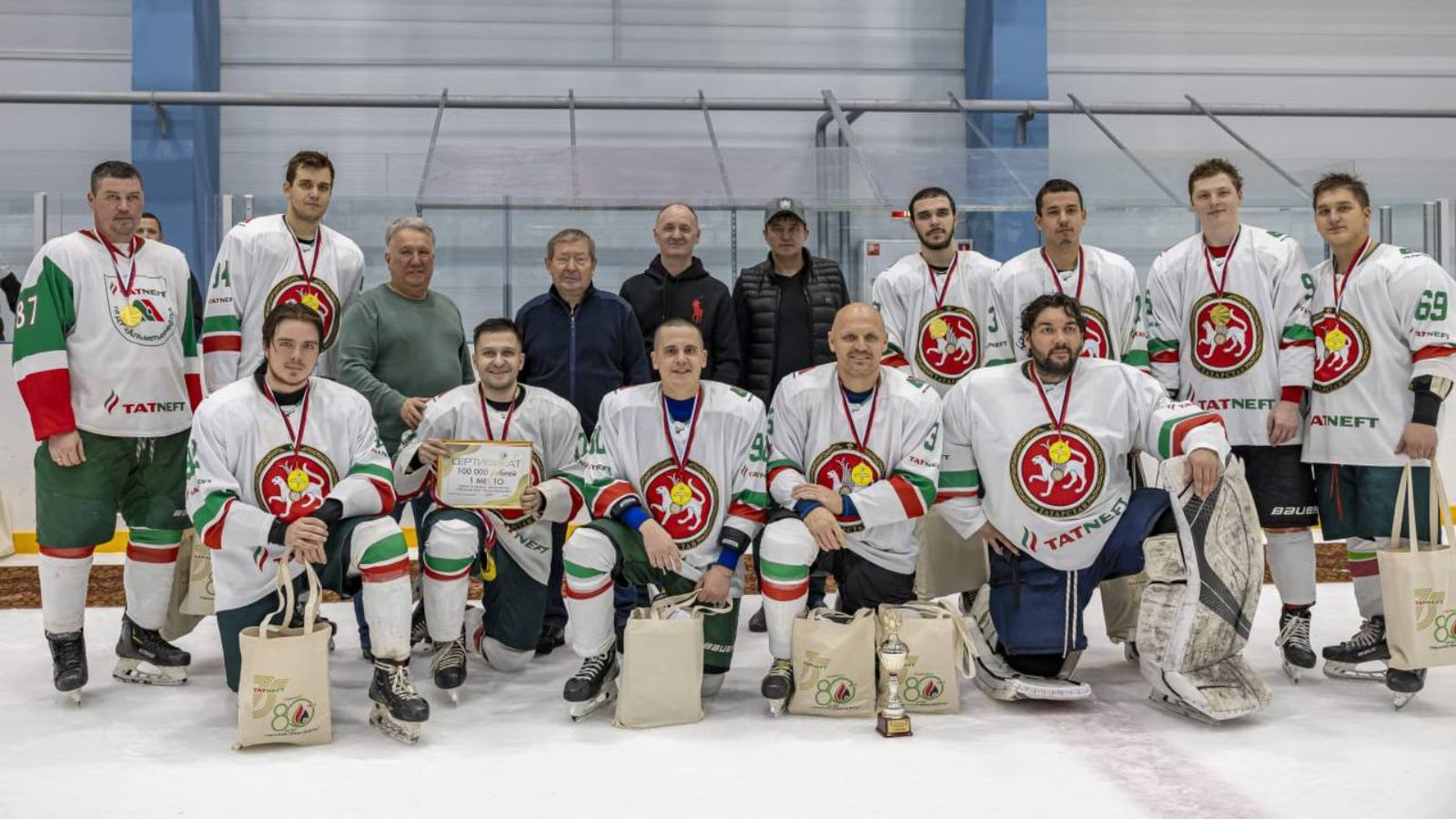 В Лениногорске прошёл турнир по хоккею в честь 80-летия НГДУ «Лениногорскнефть»