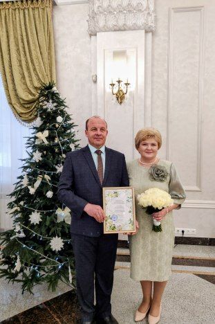 В Лениногорске свадьба в шутку привела к жемчужной свадьбе