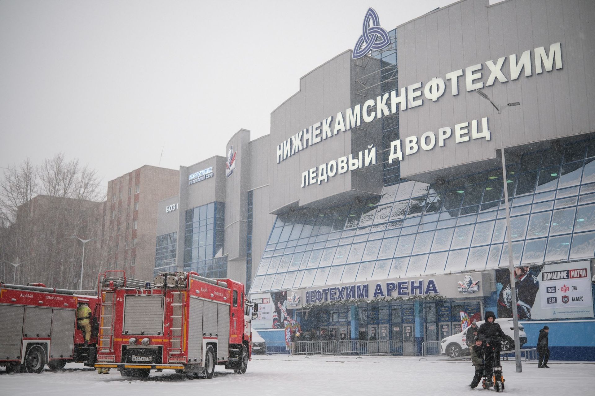 В Татарстане пожарные устроили настоящее шоу для зрителей