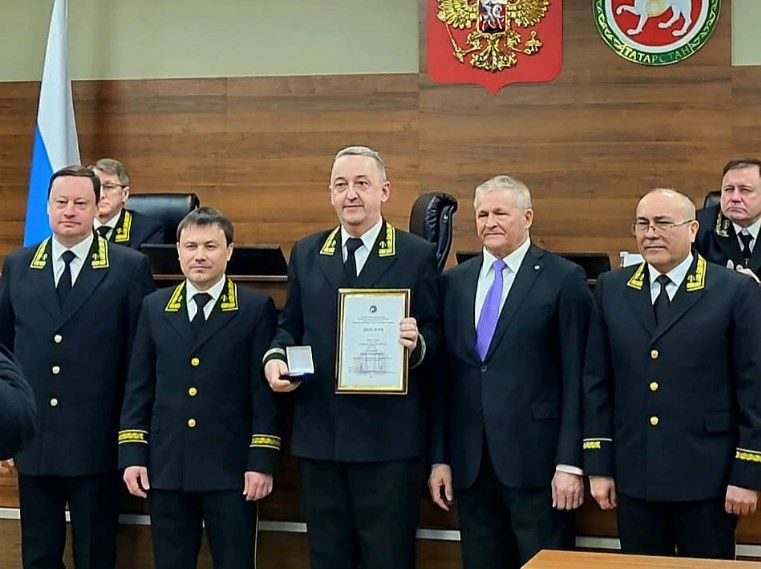 Председатель Лениногорского городского суда РТ Ринат Сахавов стал лауреатом премии «Судья года»