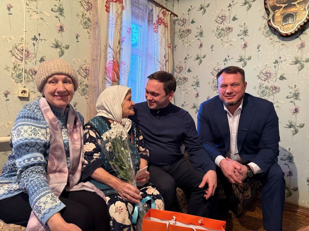 В Татарстане продолжаются торжественные вручения медали «80 лет Победы в Великой Отечественной войне» ветеранам и труженикам тыла