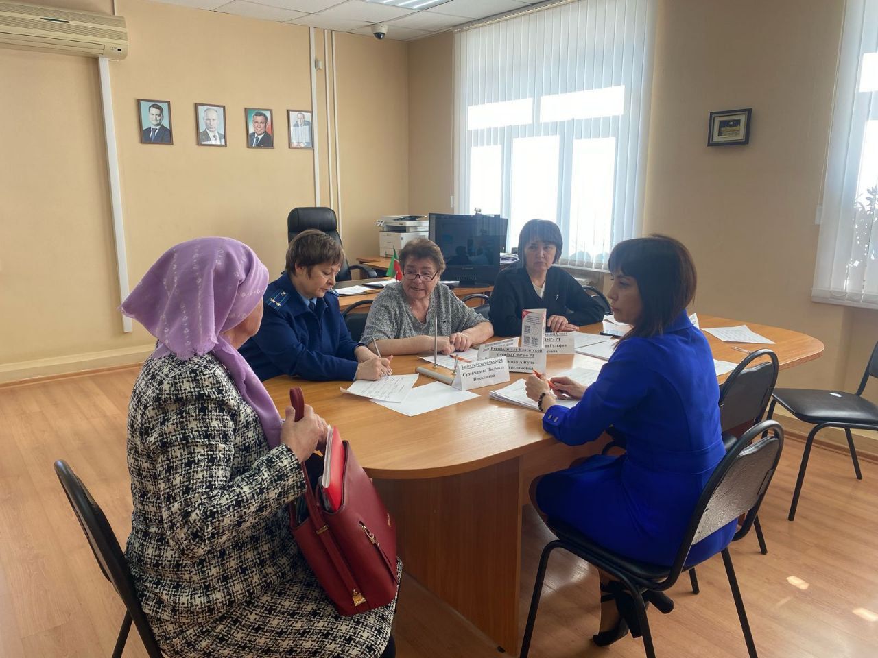 В Лениногорске прошел День правовой помощи для пенсионеров