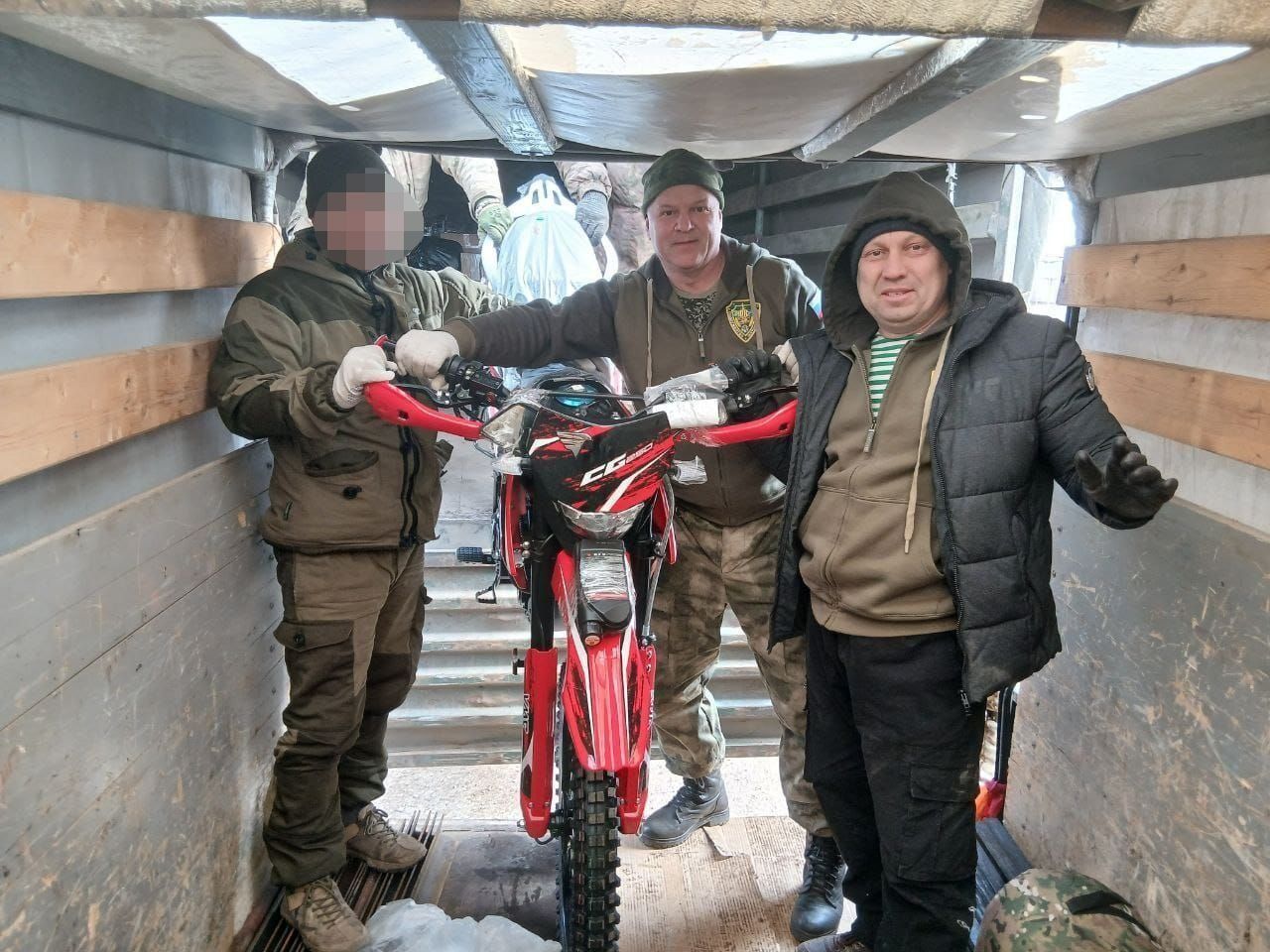 Из Лениногорска отправили гуманитарную помощь в зону СВО