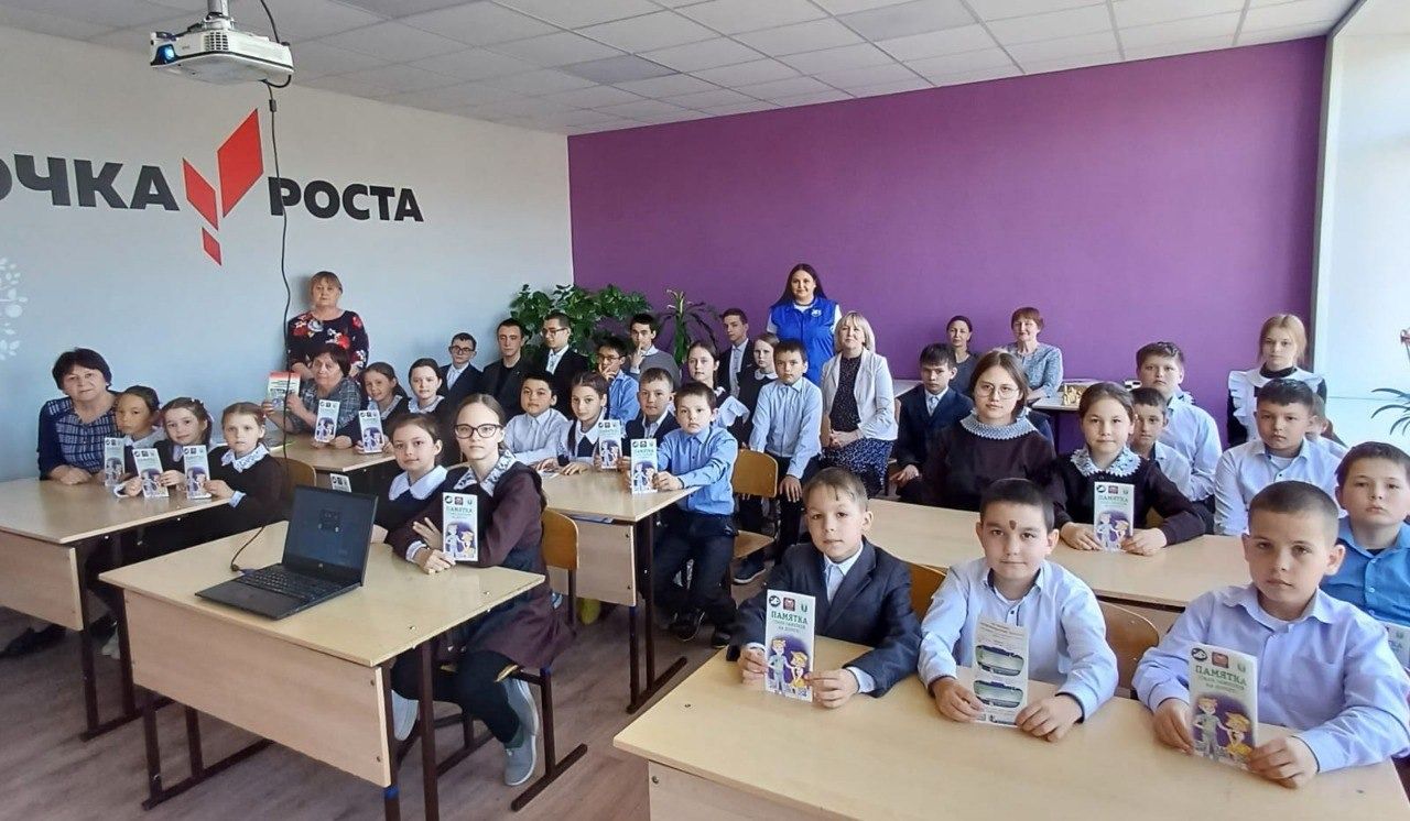 ГАИ Лениногорска проводит со школьниками беседы о правилах езды на питбайках и мотоциклах