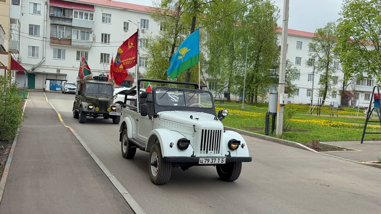 Расцветали яблони и груши!