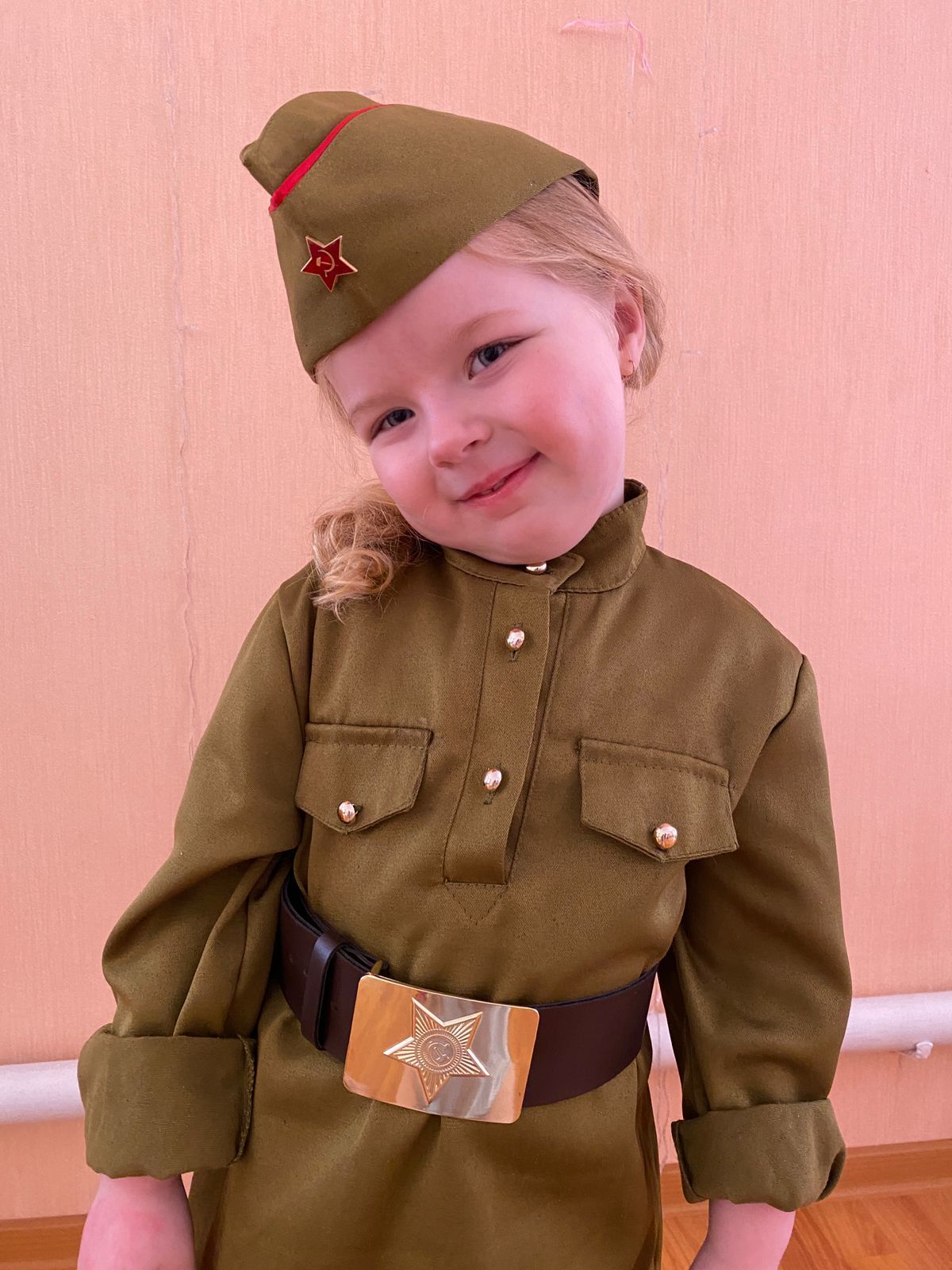 Волонтер из Лениногорска вместе со своими родственниками помогает фронту