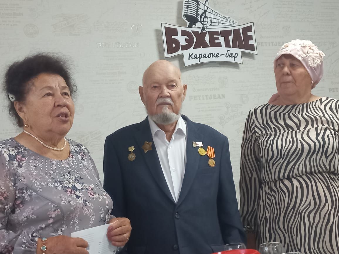 Одного из старейших краеведов Лениногорска и Татарстана поздравили с 92-летием