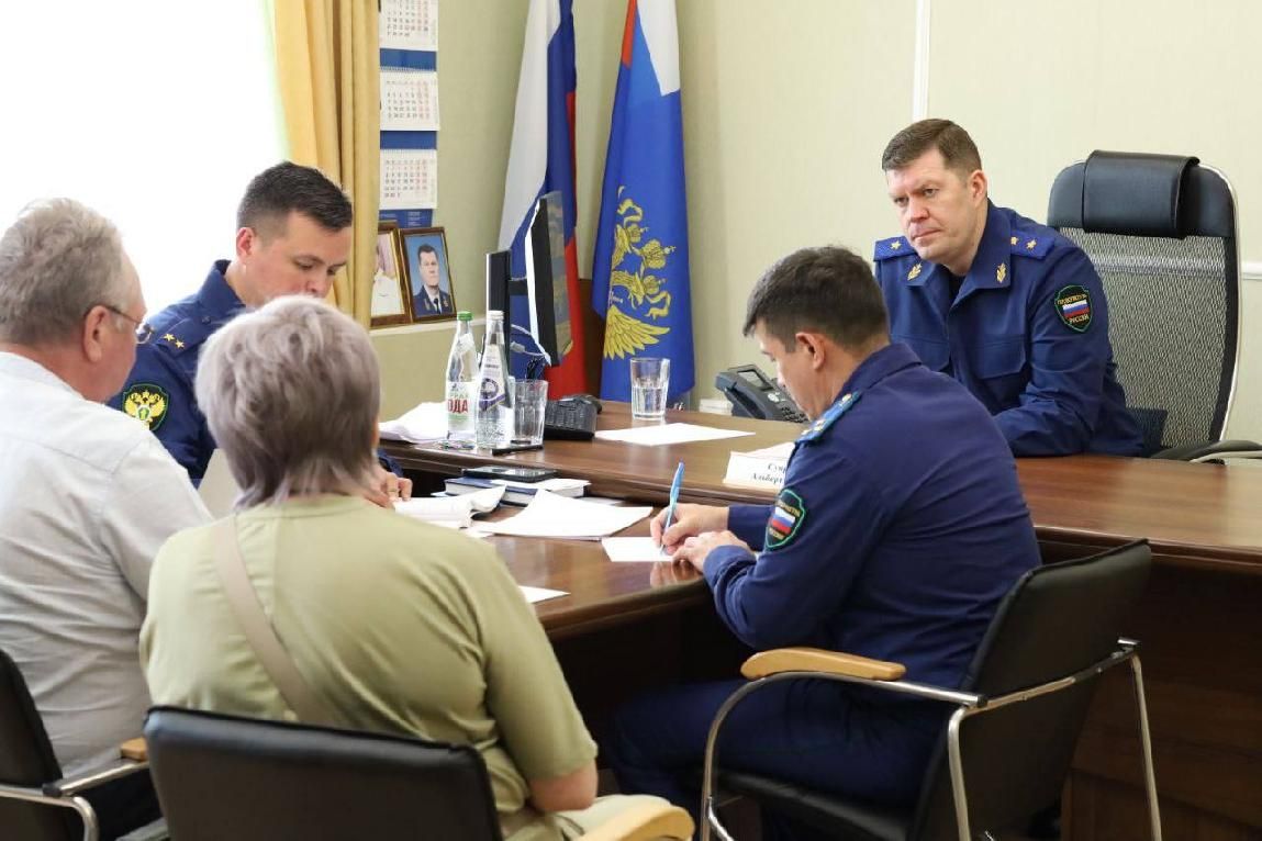 Прокурор Республики Татарстан Альберт Суяргулов лично встретился и выслушал обращения граждан в Лениногорске