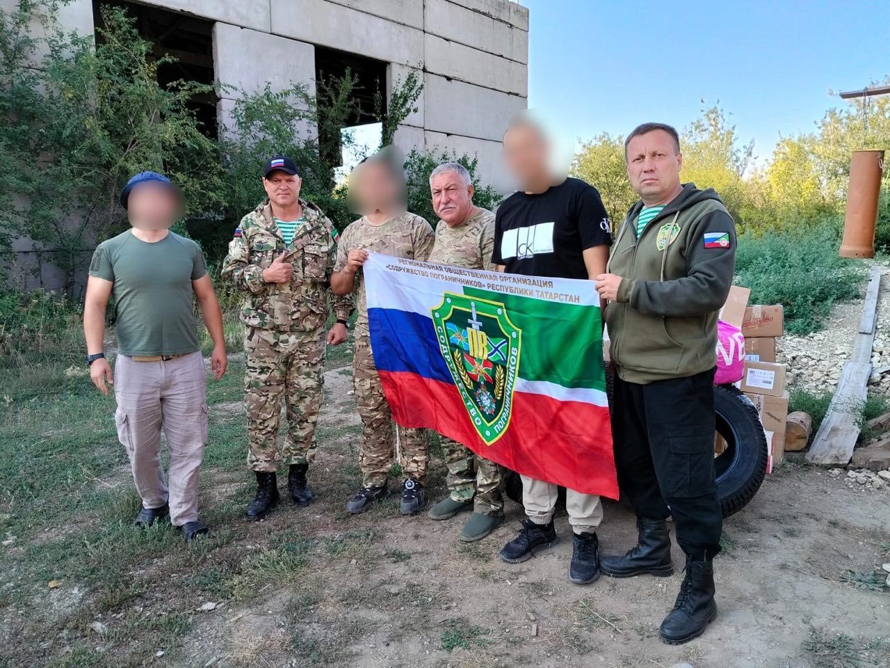 Сопровождавшая гуманитарный груз на СВО делегация вернулась домой