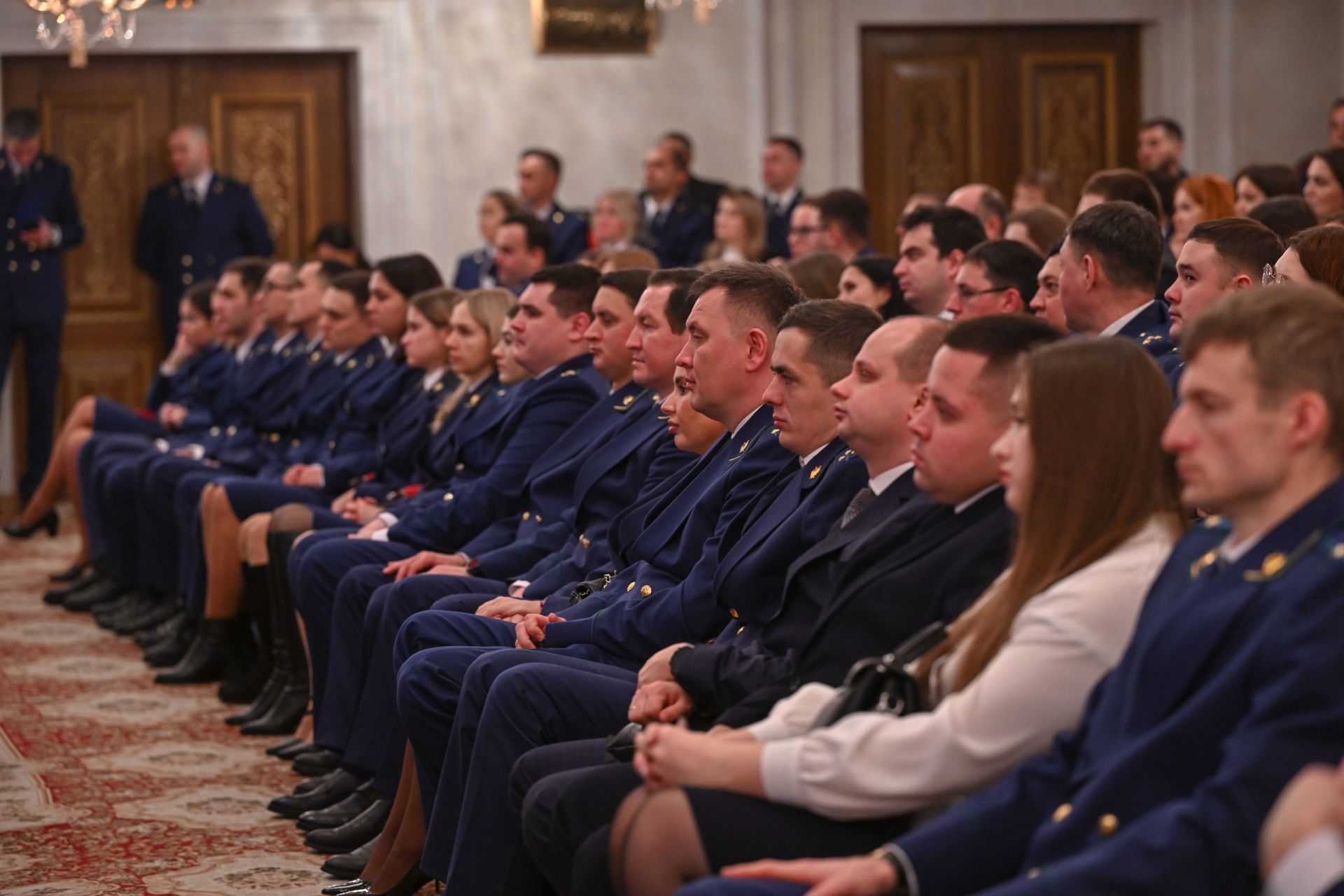 Рустам Минниханов принял участие в торжественной церемонии, приуроченной ко Дню работника прокуратуры