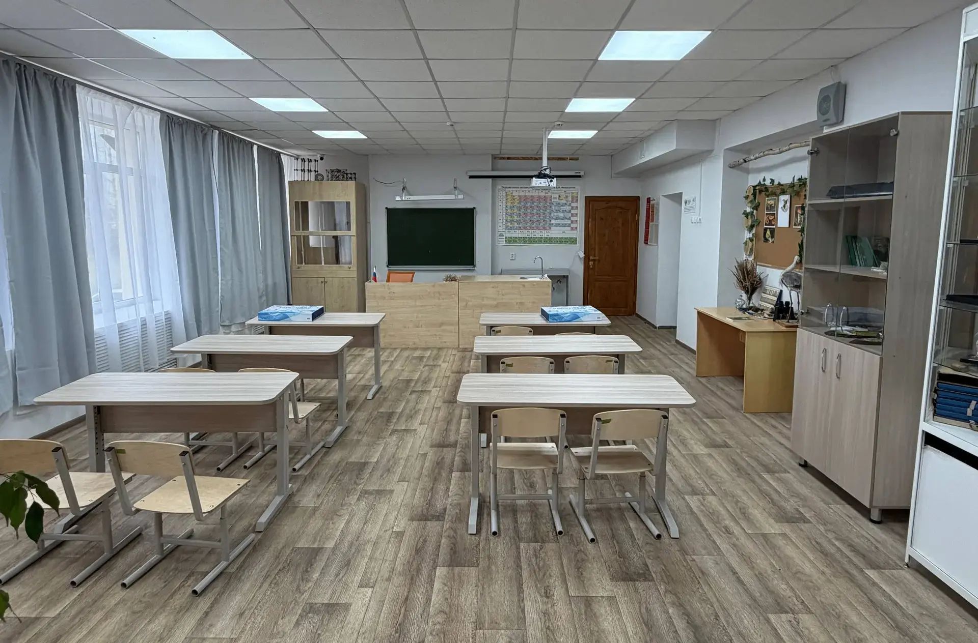 Глава Лениногорского района принял участие в открытии класса для юных аграриев