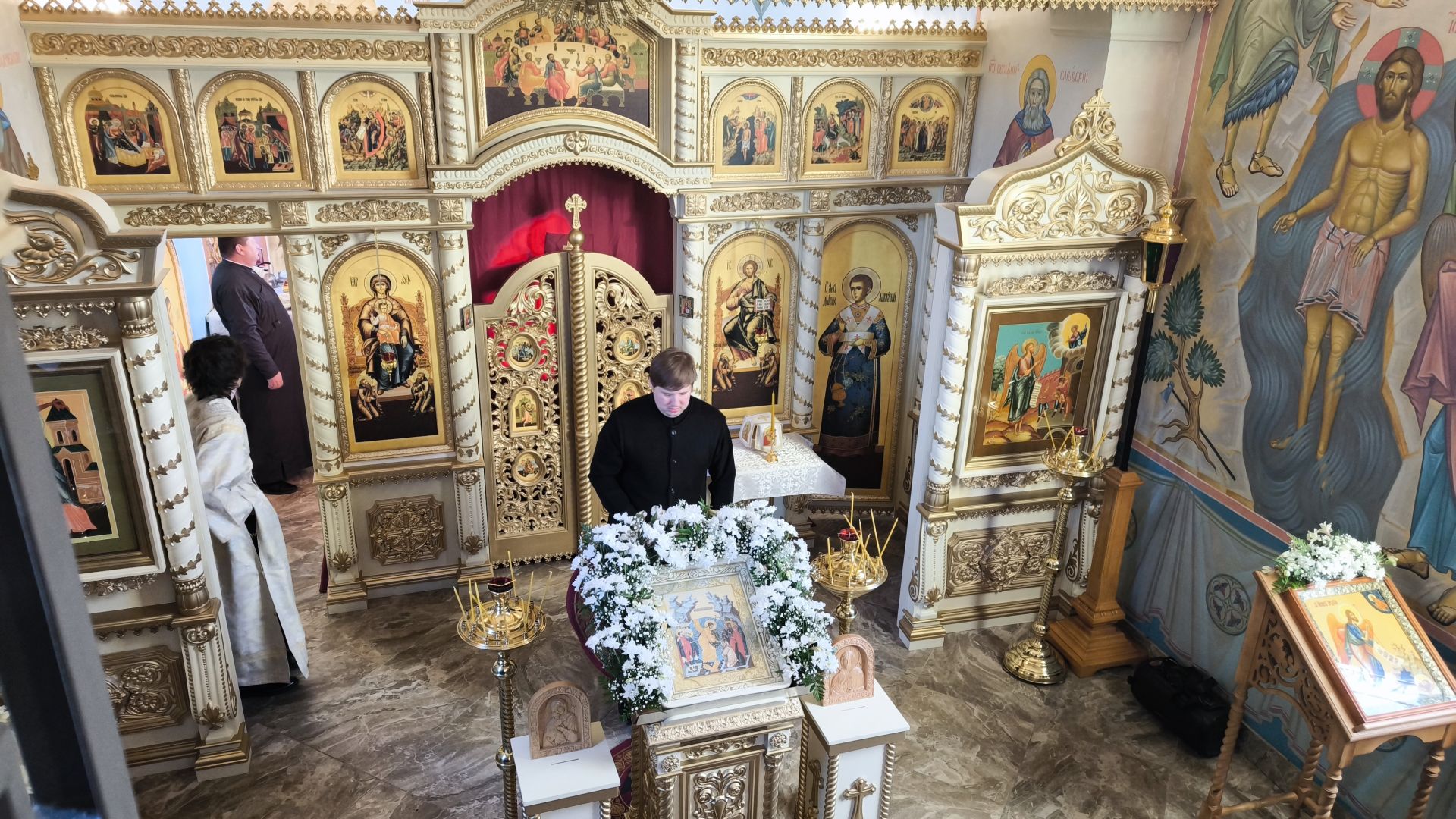 В селе Ивановка Лениногорского района освятили новый православный храм