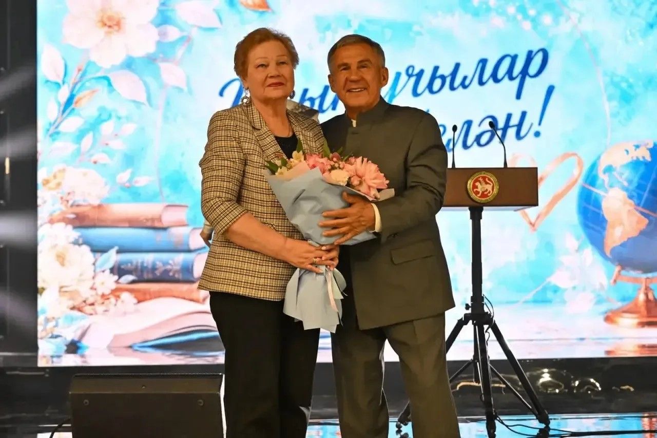 Самого старшего ветерана навестили лениногорские сотрудники СФР в декаду пожилых