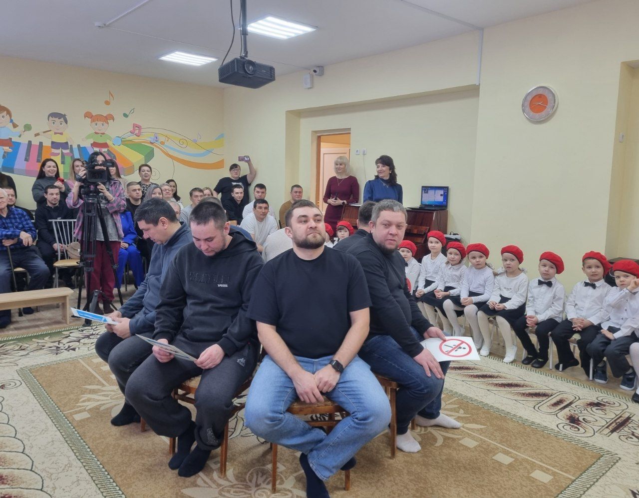 В детском саду № 16 Лениногорска отметили День защитника Отечества мероприятием безопасности