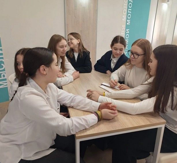 О ВИЧ инфекции говорили со школьниками Лениногорска