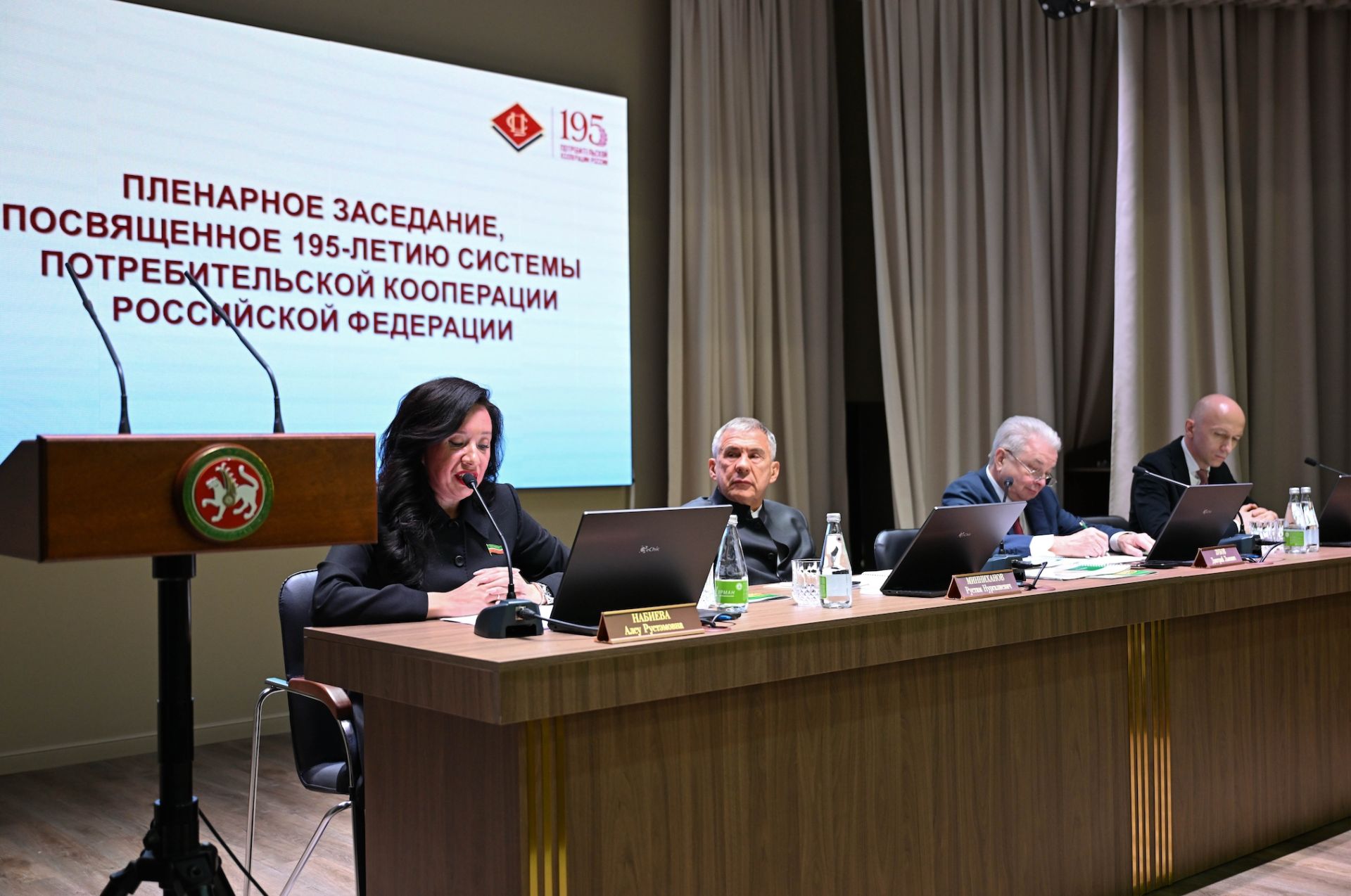 В Татарстане будут поддерживать развитие современных магазинов на селе