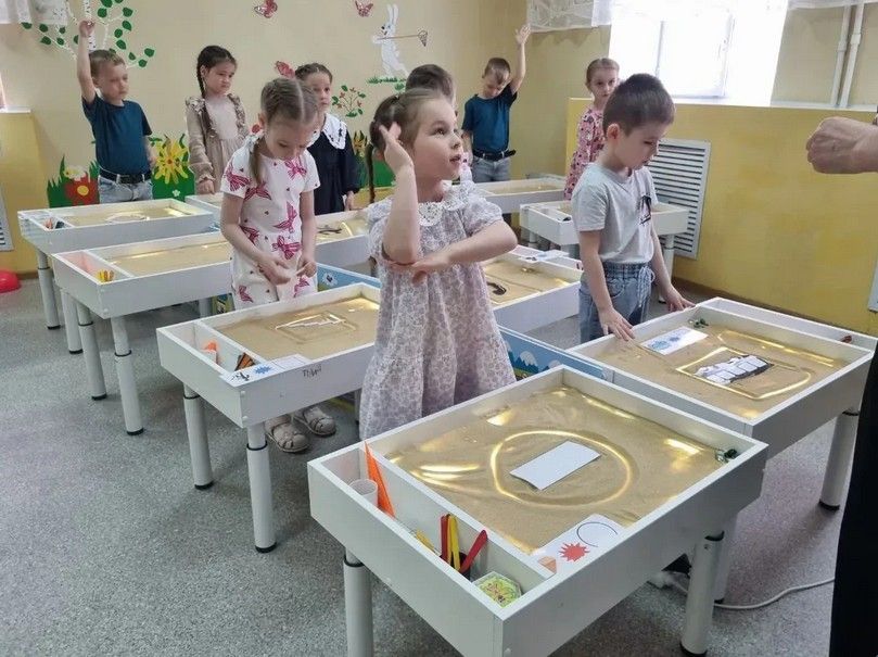 В Лениногорске внештатные инспекторы дошкольного образования провели заседание