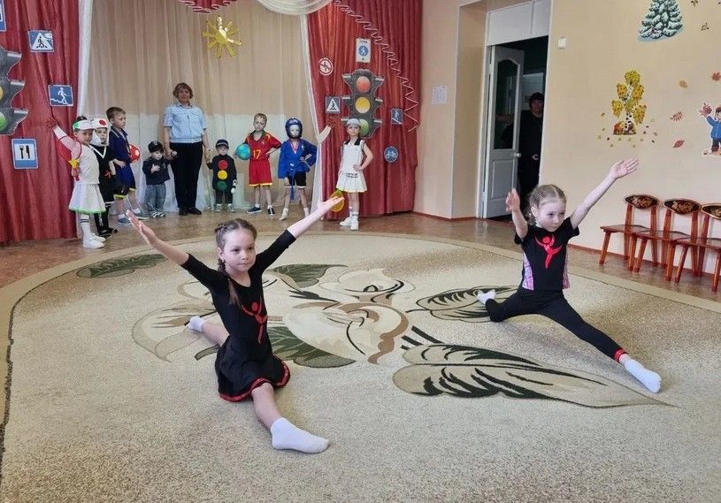 В Лениногорске внештатные инспекторы дошкольного образования провели заседание