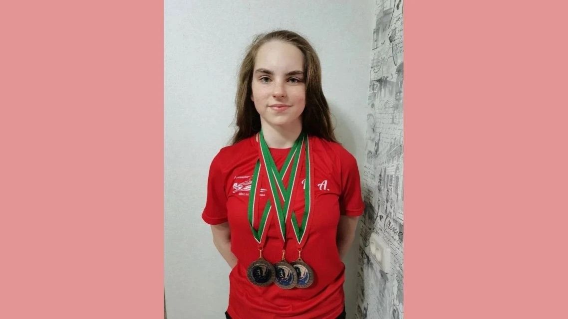 Анастасия Кожевникова из Лениногорска стала звездой турнира на Кубок РТ по плаванию