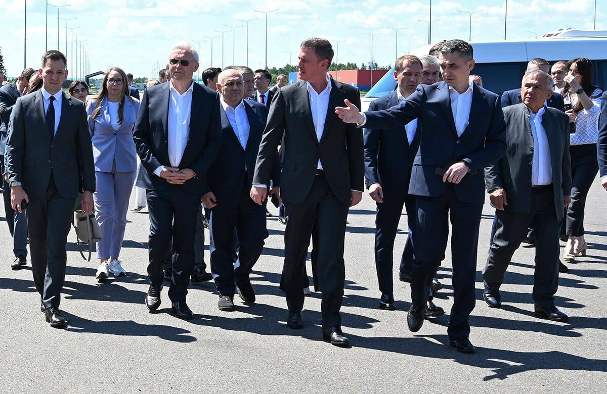 Татарстан готовит новые комплексы ТКО и расширяет систему переработки отходов: Патрушев провел в Челнах отраслевое совещание