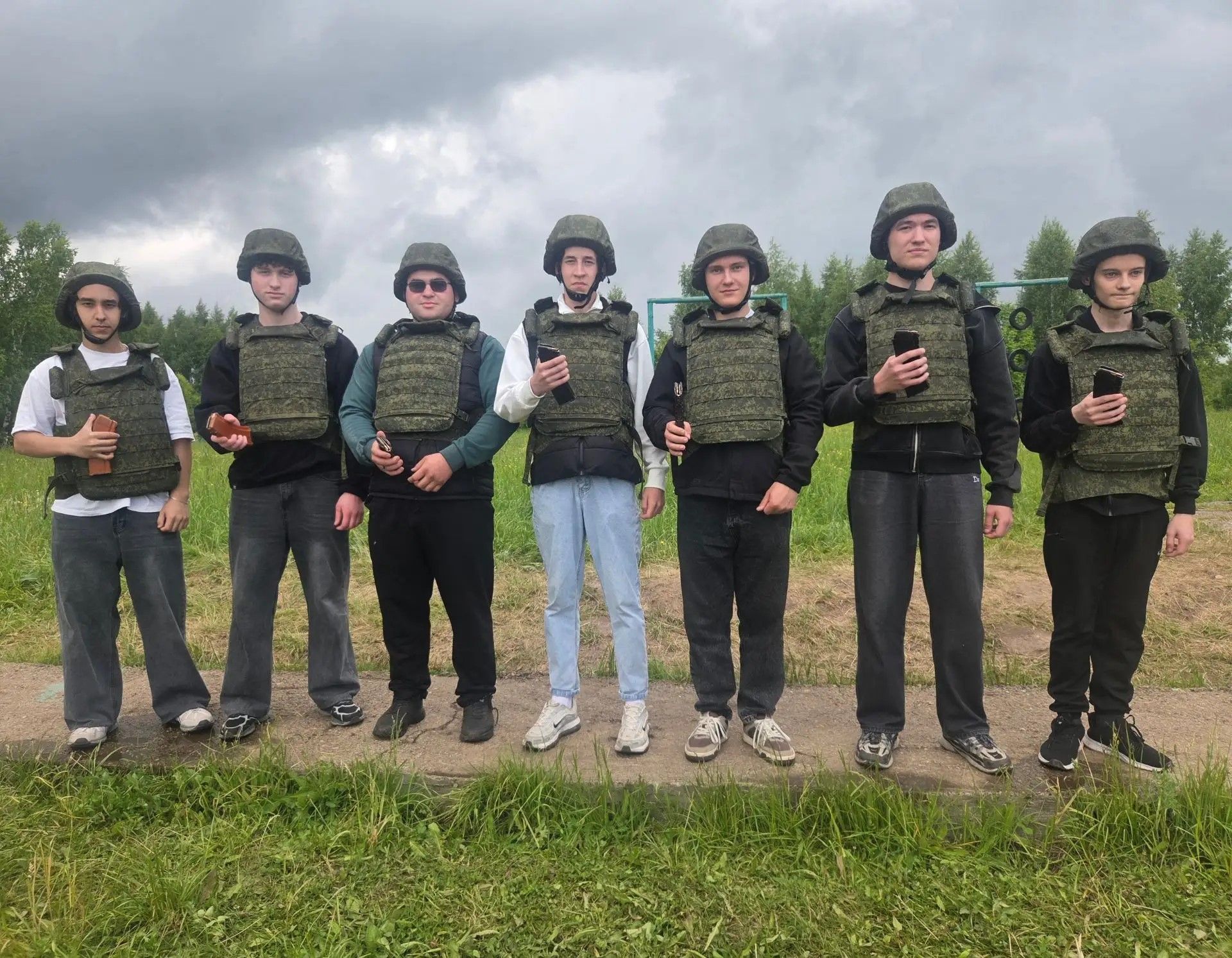 Учебные стрельбы у студентов из Лениногорска состоялись в Казанском высшем танковом училище