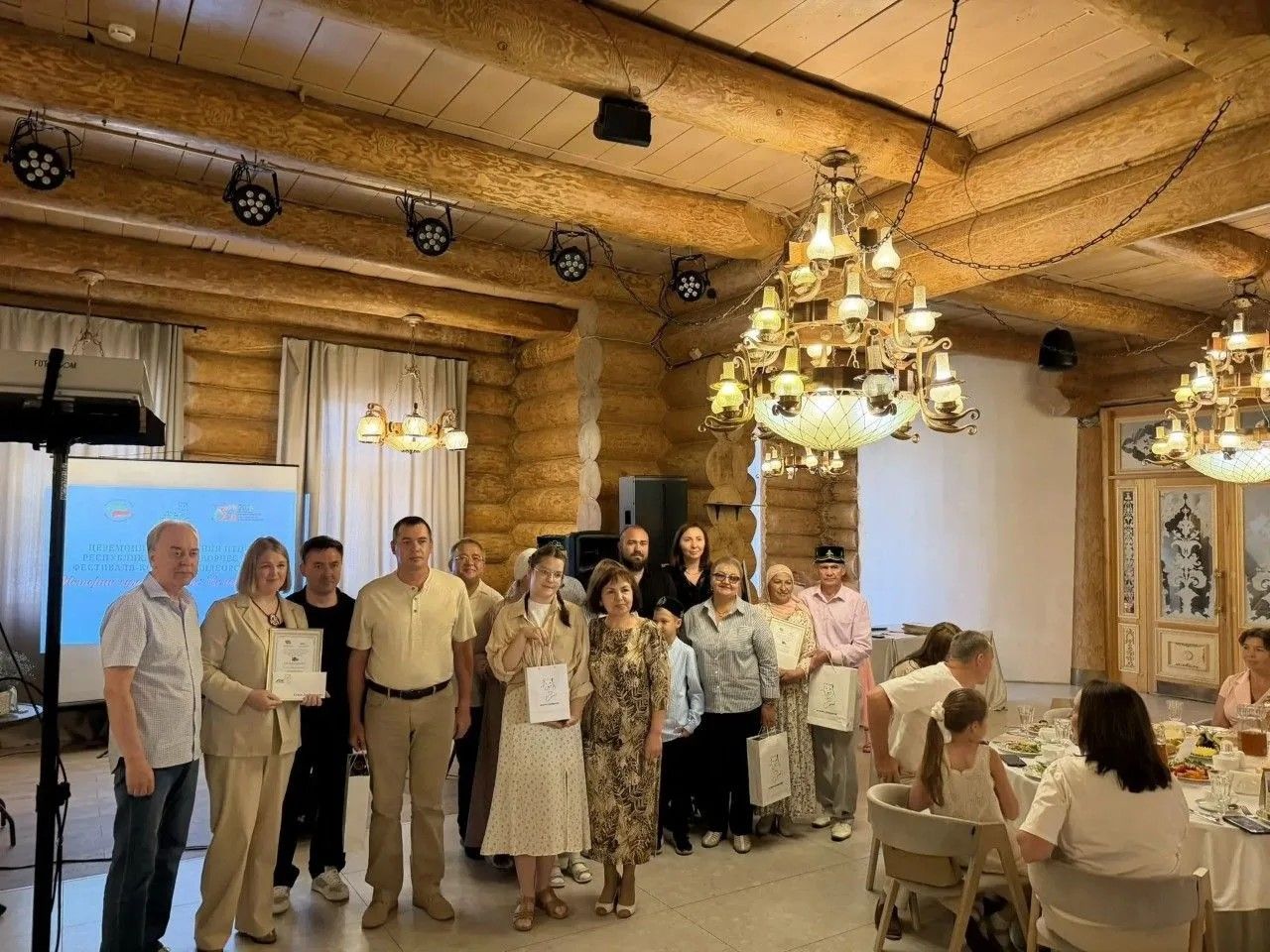 Семья из Лениногорска стала дипломантом республиканского фестиваля «Семья в НКО»