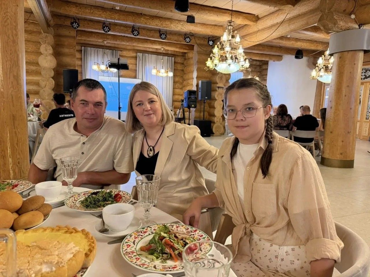 Семья из Лениногорска стала дипломантом республиканского фестиваля «Семья в НКО»