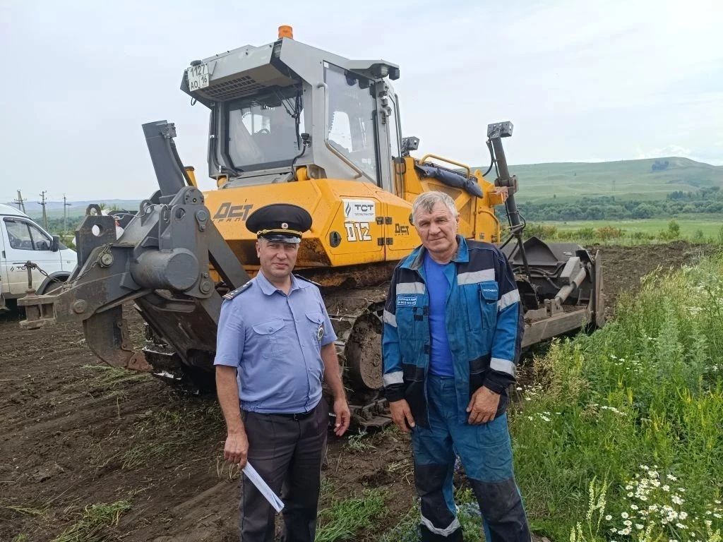 В Лениногорском районе проверили состояние техники для уборки урожая