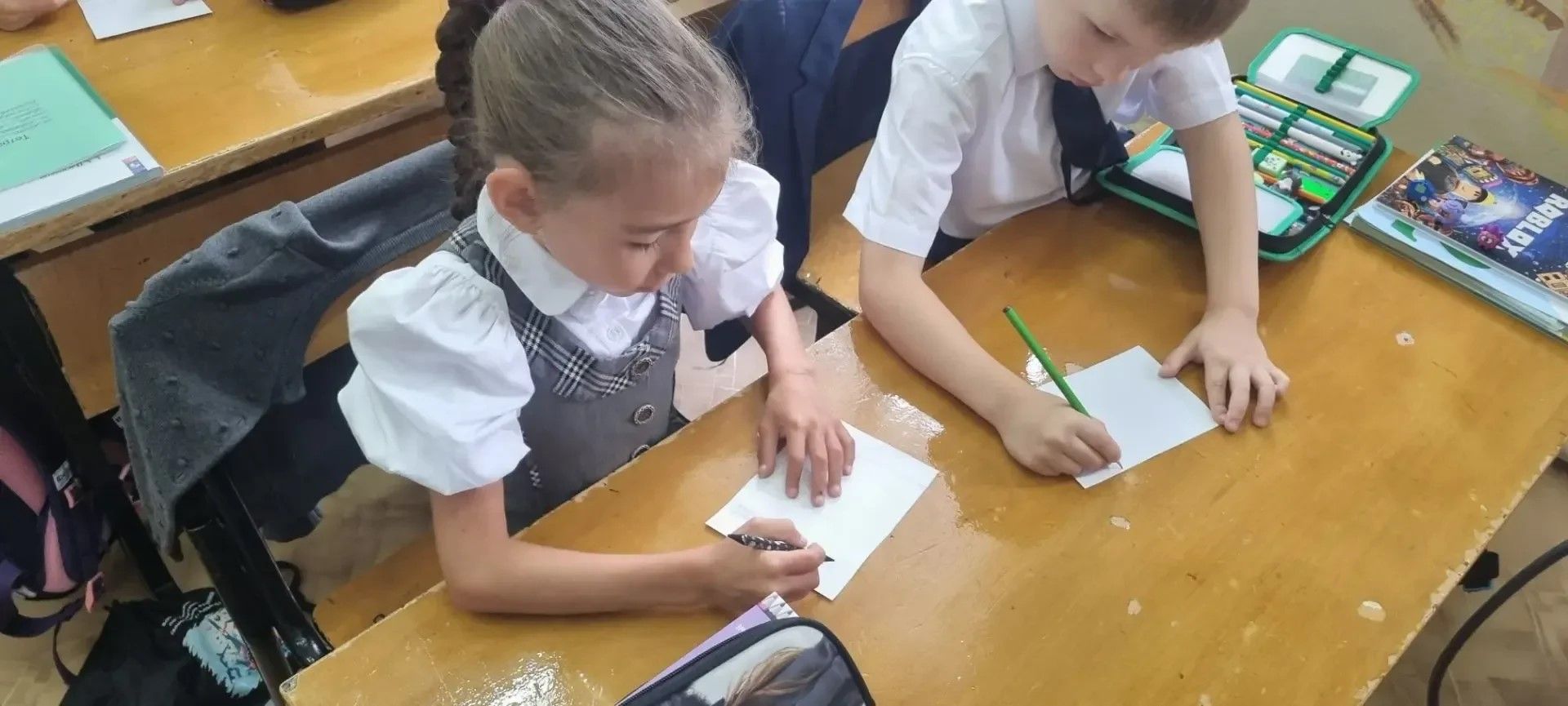 В Лениногорске для учеников начальных классов провели урок по ПДД