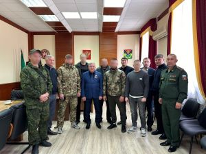 Глава Лениногорского района Рягат Хусаинов встретился с бойцами СВО