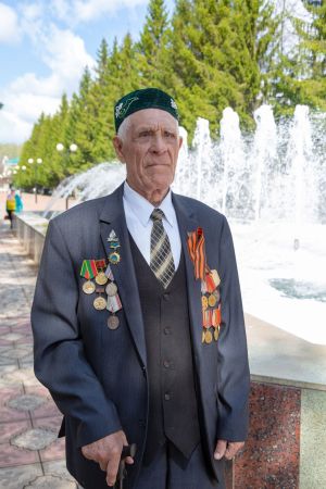 Фронтовик Гилемхан Мияссаров встречает 79-летие Победы